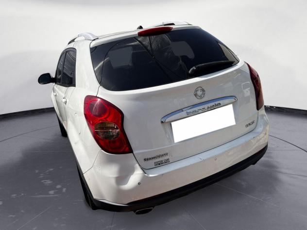 SsangYong Korando 2.0 e-XDi Classy Navi 2WD - NON RICONDIZIONATA - COMMERCIANTI - - Foto 4