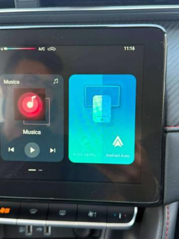 MG ZS 1.5 Luxury TELECAMERA/FULL LED/CARPLAY - Promo Fin - Foto 10