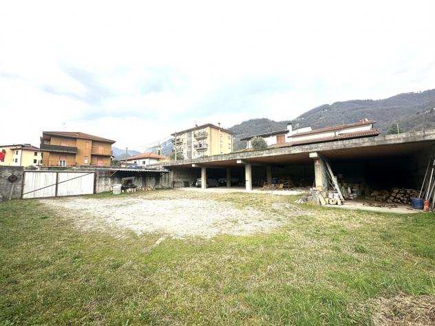 BOX PER CAMPER/AUTO - MAGAZZINI DI 43 MQ A CALOLZIO Sala - Foto 2