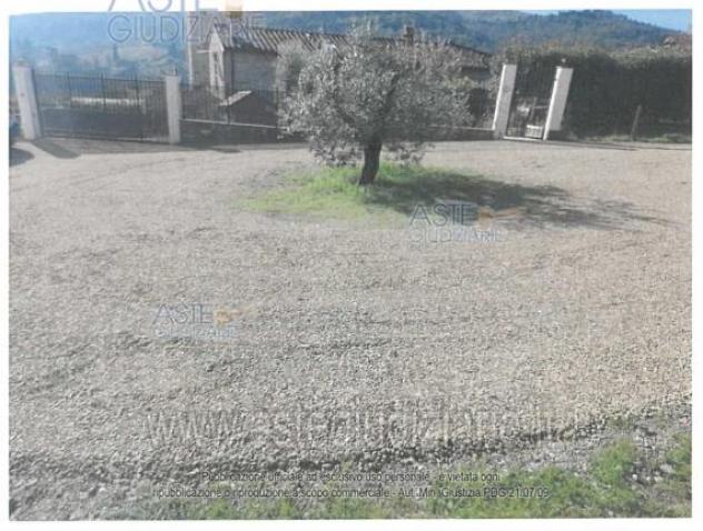 IMMOBILI-ALTRA CATEGORIA-loc. Comeana, via Mortelle 7 - Foto 2