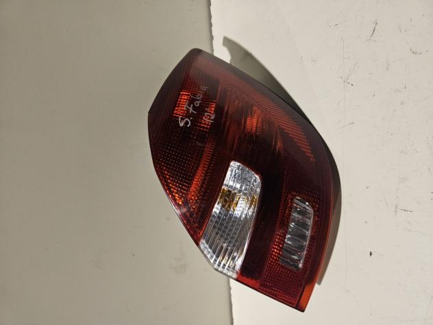 STOP FANALE POSTERIORE DESTRO SKODA Fabia Berlina 2° Serie (0714)
