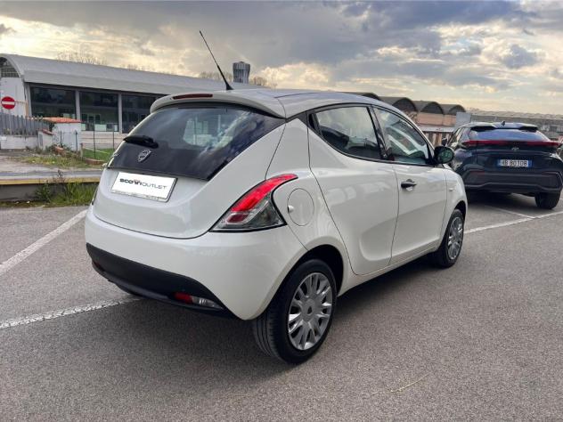 Lancia Ypsilon 3ª serie 1.2 69 CV 5 porte S&S Elefantino Blu - Foto 4