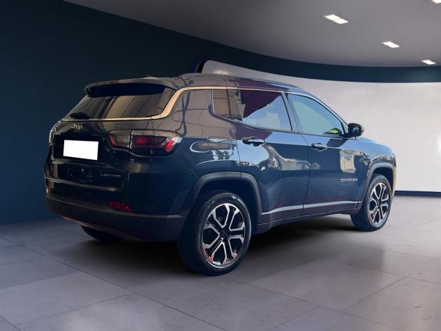 Jeep Compass Compass 1.5 turbo t4 mhev Limited 2wd 130cv dct - Foto 4