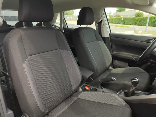 Volkswagen Polo 1.0 TSI LIFE 95 CV - Foto 9
