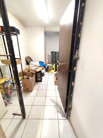 APPIO-LATINO | Attività storica di tabaccheria | METRO A - Foto 6
