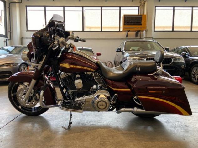 HARLEY-DAVIDSON CVO Street Glide 110 rif. 24016761 - Foto 4