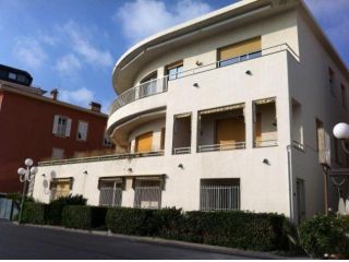 Quadrilocale in affitto a Bordighera