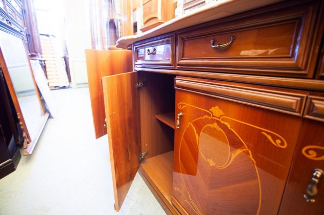 Credenza Vintage Laccato Lucido con Intarsi – 24406 - Foto 2