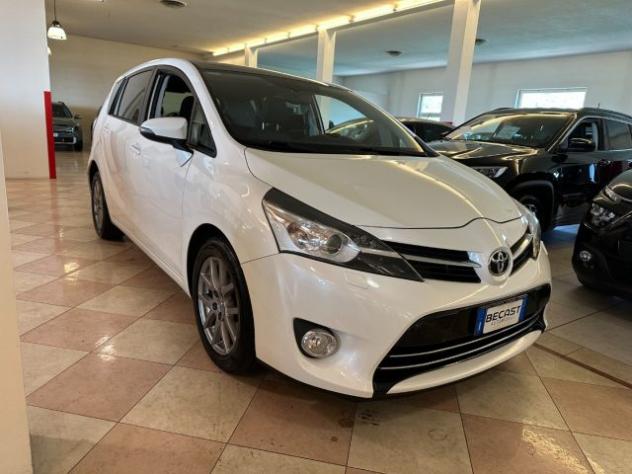 TOYOTA Verso 2.0 D Active 7 posti rif. 23820852 - Foto 2