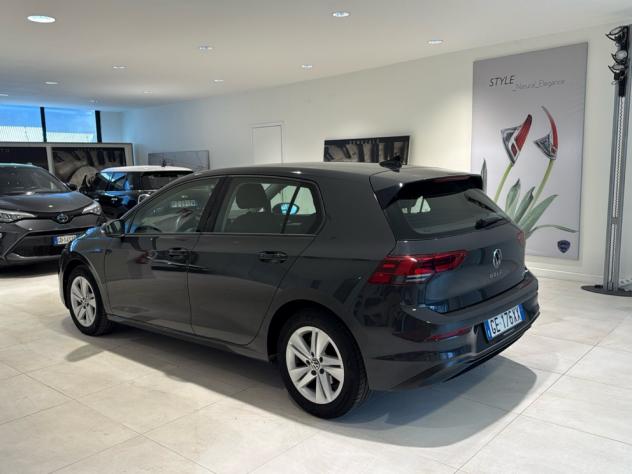 Volkswagen Golf 1.0 eTSI EVO DSG Adapive Cruise Fari LED Sensori - Foto 6