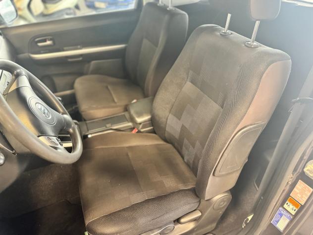 Suzuki Grand Vitara 1.9 DDiS 3 porte Offroad - Foto 9