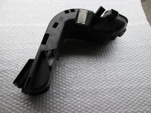 4D1819802A TUBO AREAZIONE AUDI A8 4.2 B 220KW 4X4 AUT 5P (1996) RICAMBIO USATO