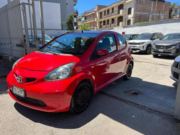 TOYOTA Aygo 1.4 turbodiesel 3 porte Sol rif. 23903044 - Foto 3