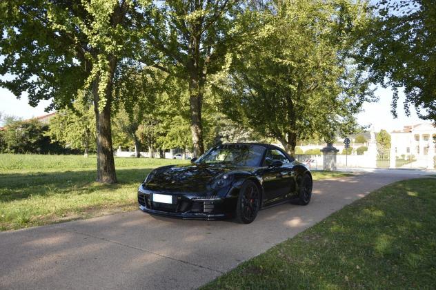 Porsche 911 3.8 Carrera GTS Cabriolet