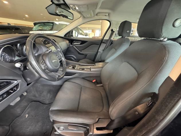 Jaguar F-Pace 2.0D 180cv PURE - Foto 8