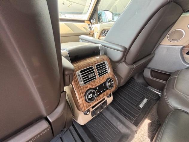 LAND ROVER Range Rover 3.0 TDV6 Vogue rif. 23921900 - Foto 10