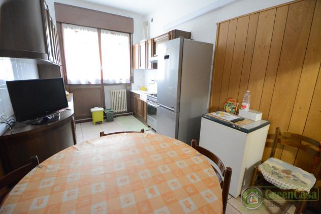 APPARTAMENTO di 4 vani e di 112 mq (CAVENAGO DI BRIANZA) rif. IGC 4 L 85 VIA DANTE - Foto 16