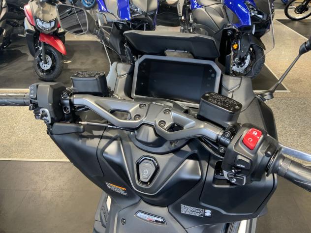 Yamaha T Max 560 SPECIAL 25 th - Foto 7