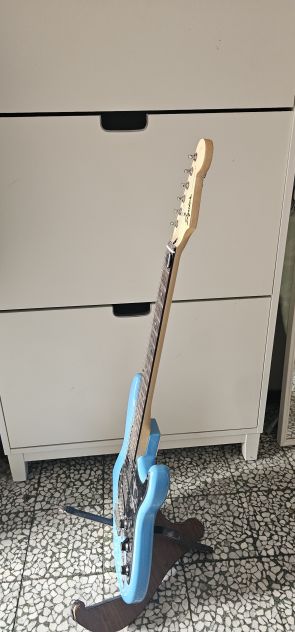 Chitarra elettrica Squier Stratocaster - Foto 3