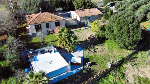 Tenuta complesso in Vendita in zona RIBOLLA