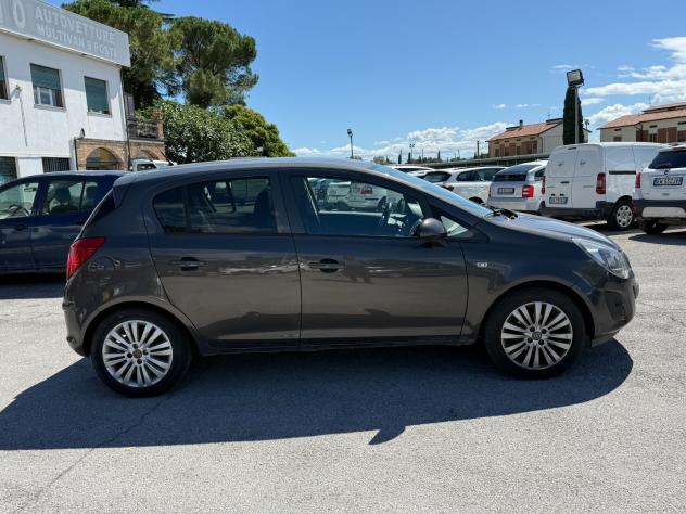 Opel Corsa 1.3 CDTI 5 porte Edition - Foto 6