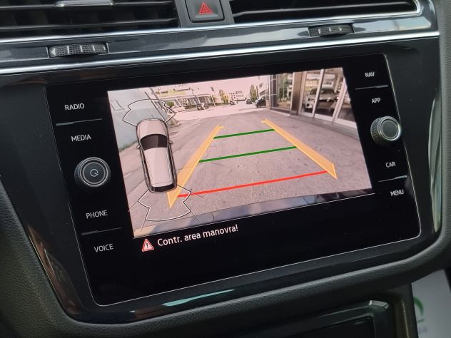 Volkswagen Tiguan 2.0 TDI 150CV SCR DSG R-Line - Foto 9