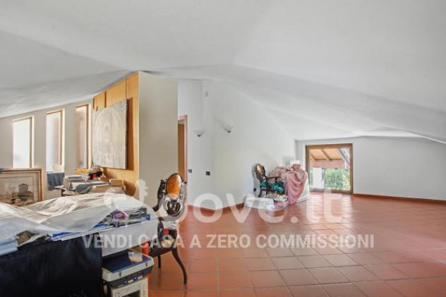 Villa di 350 m² con più di 5 locali e box auto in vendita a Varese - Foto 12