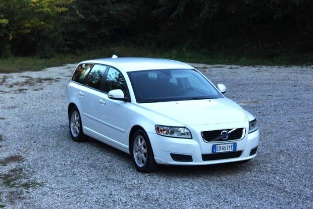 Volvo V50 1.6 d2 Polar 115cv CROSSOVER STUPENDO COME DA FOTO REALE UNICO UTILIZZATORE CLIMA AUT. CERCHI IN LEG - Foto 7