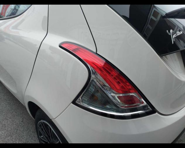 Lancia Ypsilon 3ª serie 1.0 FireFly 5 porte S&S Hybrid Gold - Foto 5