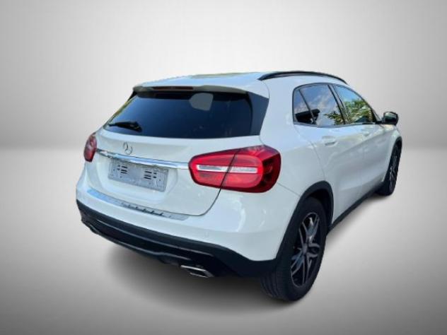 MERCEDES-BENZ GLA 180 d Premium rif. 24068695 - Foto 4