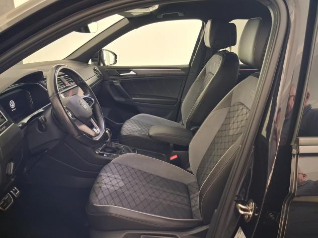 Volkswagen Tiguan 2.0 TDI 150 CV SCR DSG R-Line - Foto 9