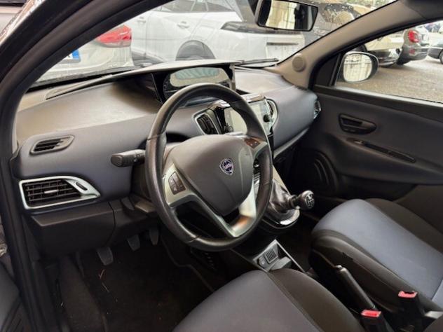 Lancia Ypsilon 1.0 FireFly 5 porte S&S Hybrid Platino - Foto 3