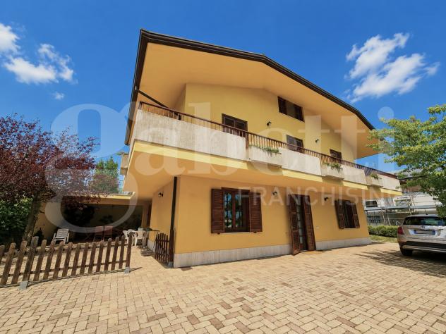 Villa o villino - Sant'Omero . Rif.: Cod. rif 3332533VRG