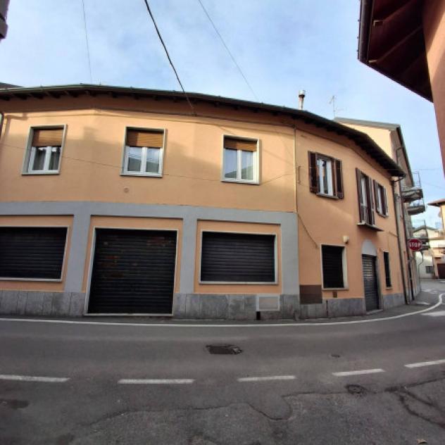 Immobile di 112 m² con 2 locali in vendita a Gazzada Schianno - Foto 15