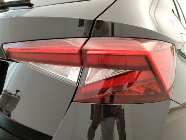 Škoda Fabia 1.0 TSI Evo 70KW BE MORE - Foto 8