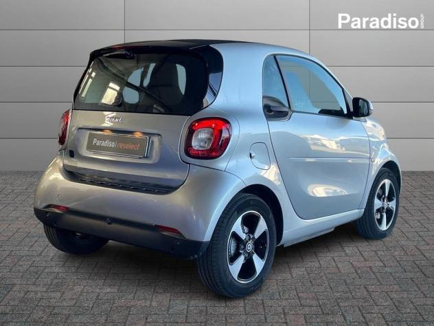 smart fortwo eqPASSION - 4,6kW | 56CV | 2021 - Foto 2