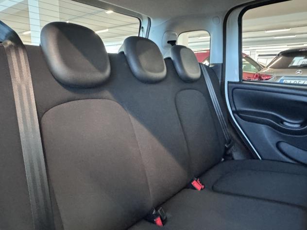 FIAT Panda 1.0 FireFly 70cv S&S Hybrid Pandina - Foto 10