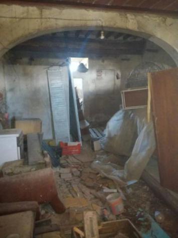 Immobile in asta di 647 m² con più di 5 locali in vendita a Pontedera - Foto 9