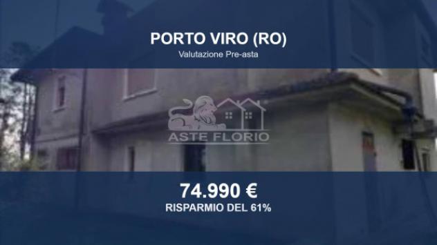 Immobile in asta di 299 m² con più di 5 locali e box auto in vendita a Porto Viro
