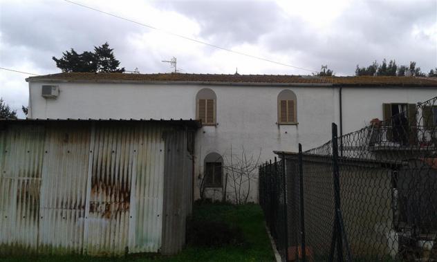 Appartamento indipendente in Vendita in zona SCARLINO SCALO con giardino - Foto 10