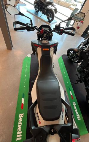 Benelli BKX 125 S BKX 125 S - SUPER PROMO - Foto 4