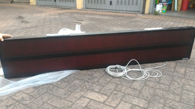 insegna pubblicitaria multibanner a messaggio variabile - Foto 4