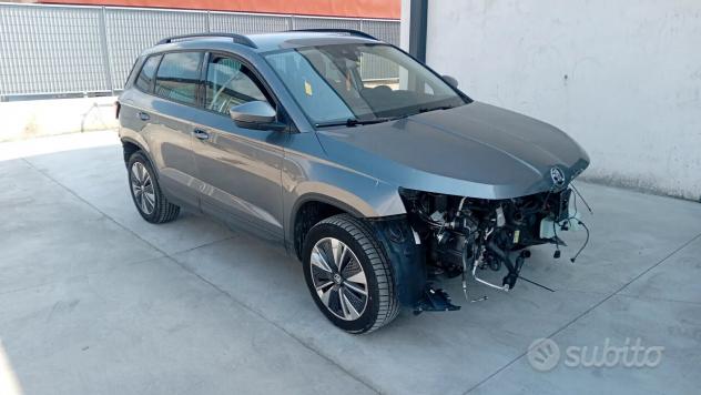 Skoda Karoq 2.0 TDI SCR 115 CV Executive SINISTRAT - Foto 2