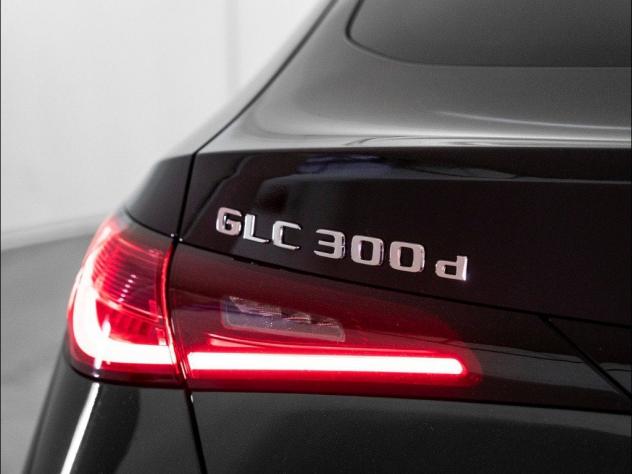 Mercedes-Benz GLC GLC 300 d 4MATIC Coupé AMG Line PREMIUM - Foto 10