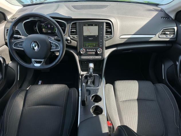 Renault Megane Sporter 1.5 dci 110cv EDC Intens 2018 - Foto 6