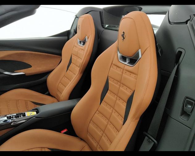 Ferrari 296 GTS 3.0 - Foto 6