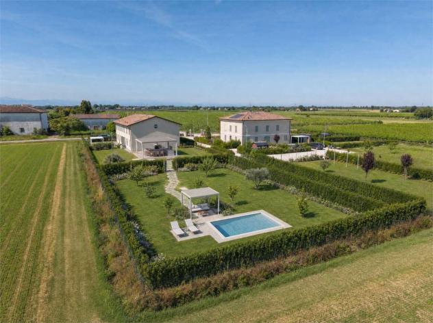 V0315 - Carpi – Cortile | Villetta in classe A4 - 53 mq di zona living e 490 mq di cortile privato