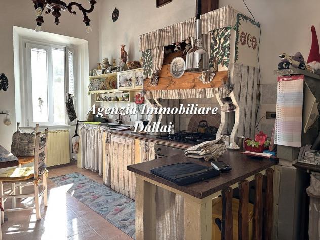 Appartamento con terrazzo, garage e cantina - Foto 11