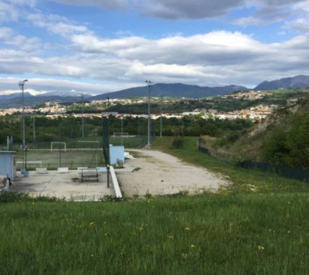 Immobile in asta di 773 m² con più di 5 locali in vendita a Teramo - Foto 6