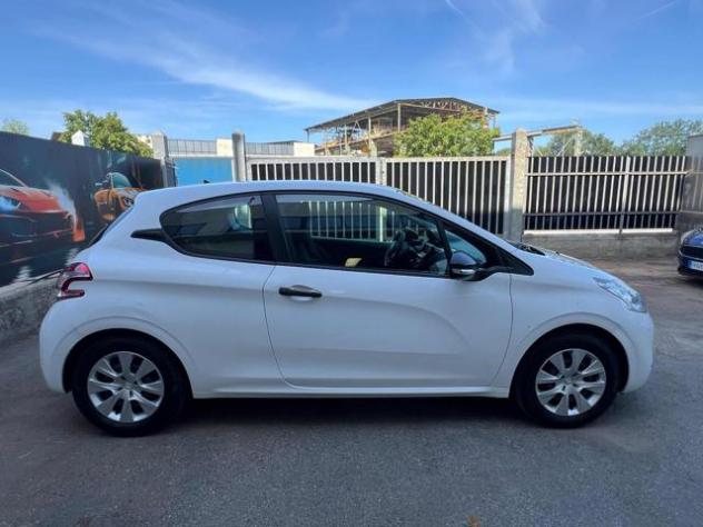 PEUGEOT 208 1° serie 1.2 VTi 82 CV 3 porte Allure rif. 23836929 - Foto 4
